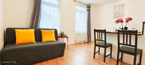 Wembley Central Apartment | Iris Apartment in Wembley