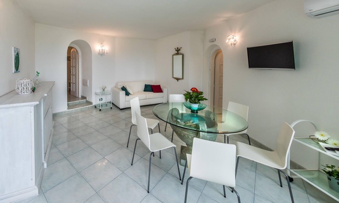 Ischia Porto House | Ischia Dream Visions - Magritte three-room apartment