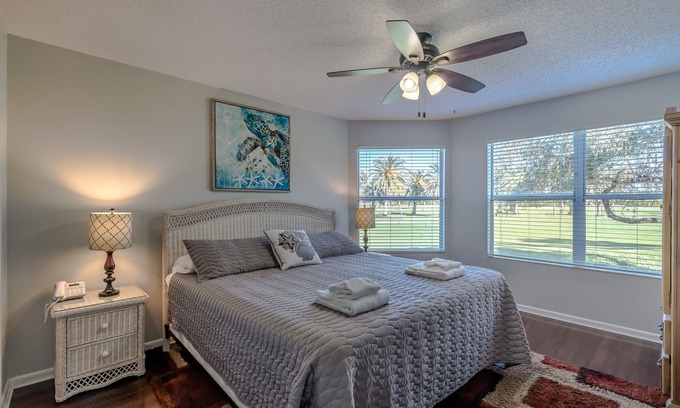 Isla del Sol Condo | Isla Del Sol Rentals St. Petersburg