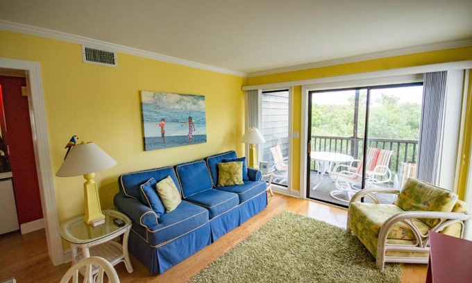 Atlantic Beach Apartment | Island Beach & Racquet Club H-205