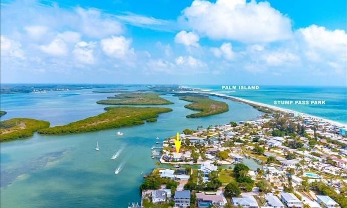 Englewood House | "Island Elegance" with Dockage