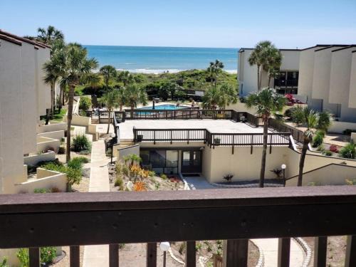 Butler Beach Apartment | Island House D222 condo