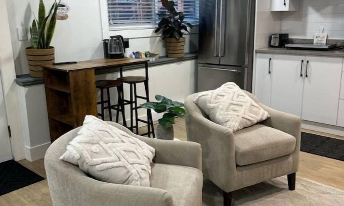 Langford Apartment | Island Retreat - Relax & Explore