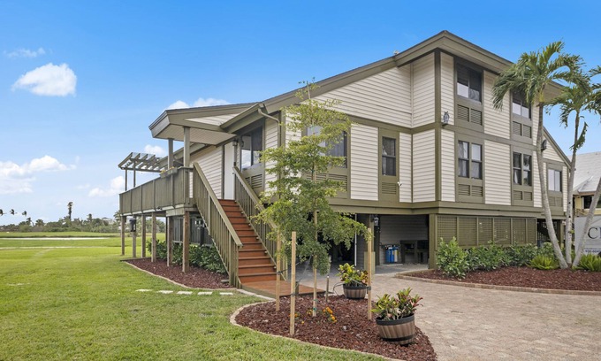 The Dunes House | Island townhouse renovated and restored in The Dunes