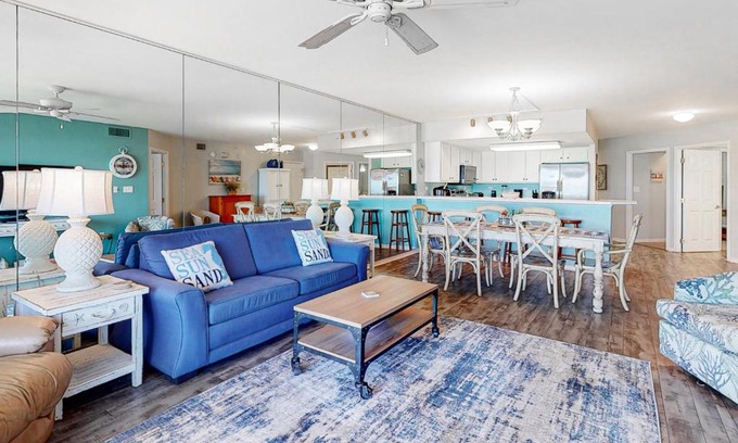 Fort Walton Beach Apartment | Islander E 2001