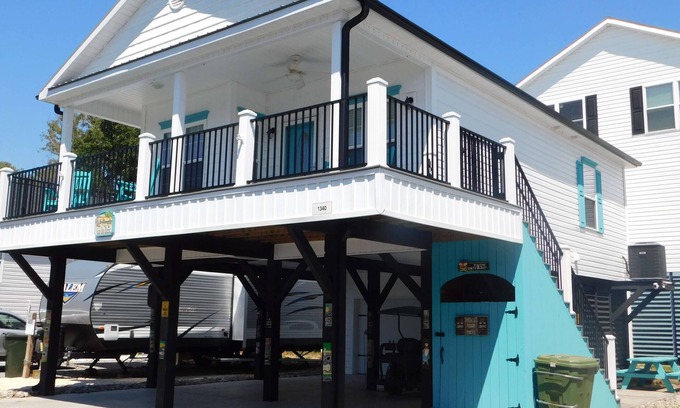 Surfside Beach Apartment | Isle Be Back | 3bed 2bath | small pet friendly 25lb max | Site 1340