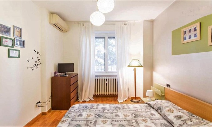 Porta Garibaldi Apartment | Isola Lagosta Apartment