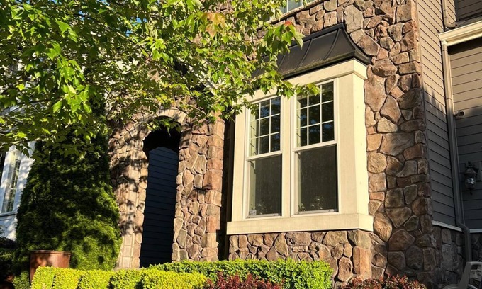 Renton Bed & Breakfast | It is a two separate twin bed property