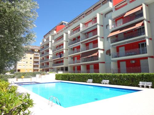 Porto Santa Margherita Apartment | Great apartment by the beach for 7 guests-Beahost