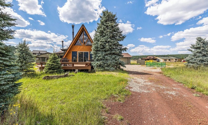 Baderville Cabin | It's Aspen time in Flagstaff | Local Discounts