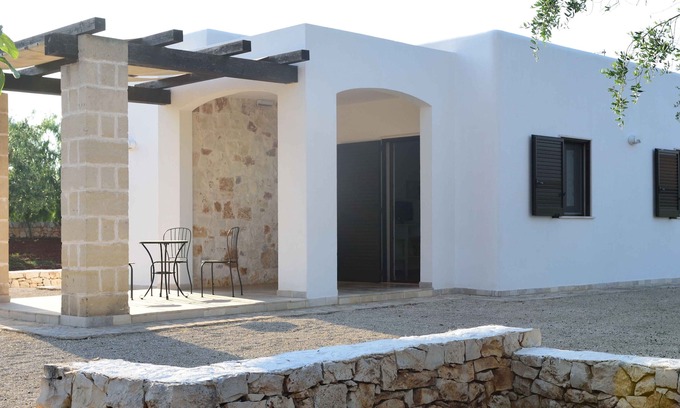 San Vito dei Normanni Villa | - THE COURT OF TRULLI-"VILLA ORIGANO"