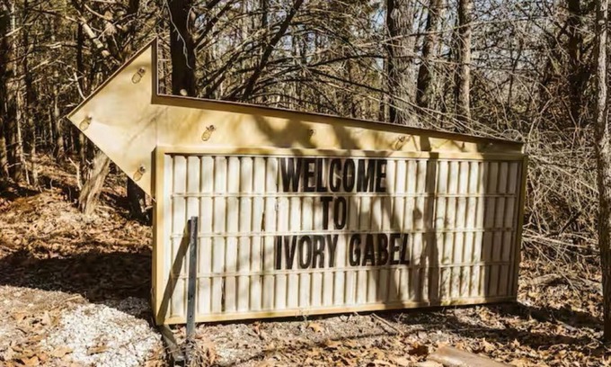 Highlandville Cabin | Ivory Gabel Cabin