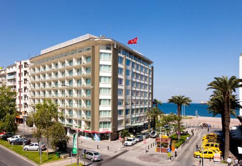 Alsancak Hotel | Izmir Palas Hotel