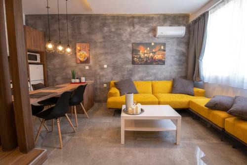 Thessaloniki City Centre Apartment | J Villara's Luxury Suites