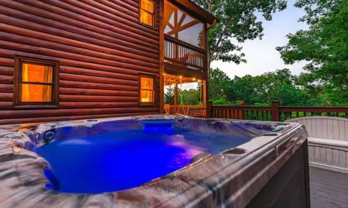 Morganton Cabin | Jacuzzi-Firepit-Game Room-Pet Friendly-Fenced Yard