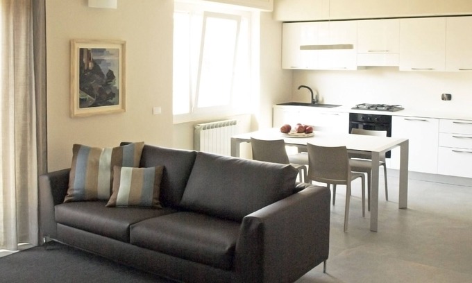 La Spezia Historic Centre Apartment | "JADORE" Modern and Luxury Apartment with Air Conditioning and Free Wi-Fi