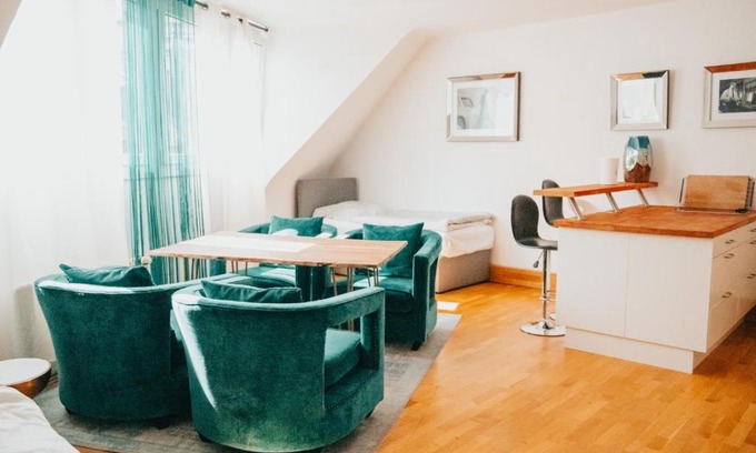 Dusseldorf Old Town Apartment | Jalda Apartments
