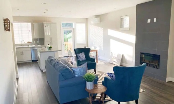 Greenway House | Jan-Mar, 30% Monthly Discount/Modern 4B/3.5B House