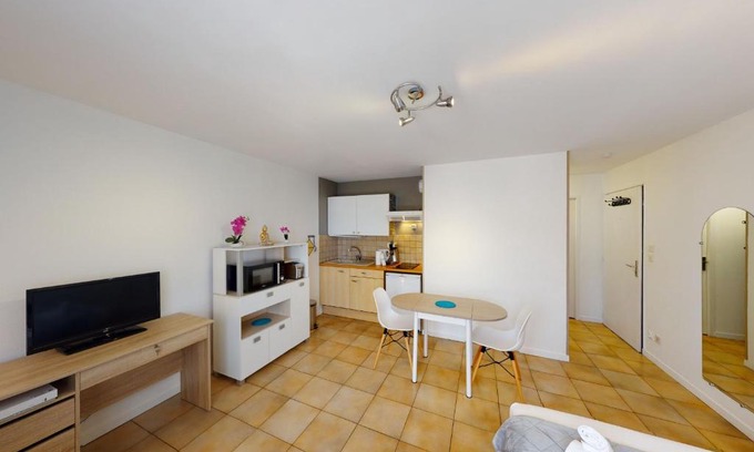 Annecy House | Jardins Ouvriers - Nice T1 of 26 sqm ideal for 2 people with parking