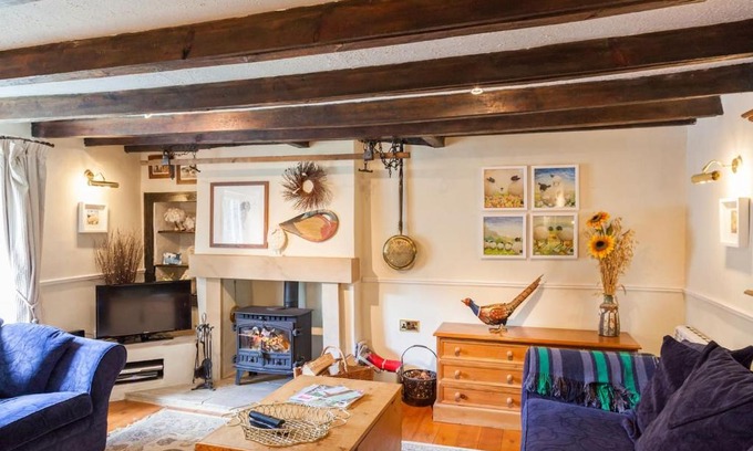 Richmond House | Jasmine Cottage