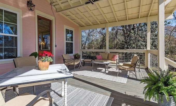 St. Francisville House | Jasperilla Pink House