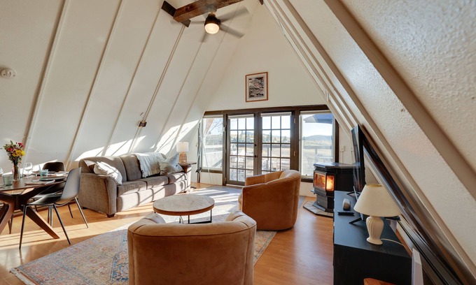 Como Cabin | Jefferson A-Frame Cabin w/Rocky Mountain Views