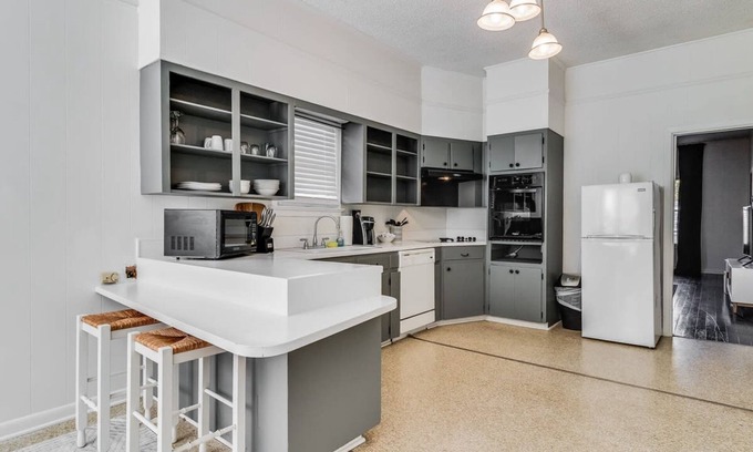 Freetown - Port Rico House | Jefferson Rental in Lafayette