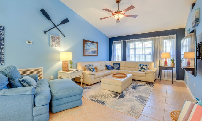 Jensen Beach House | Jensen Beach Home w/Heated Pool!