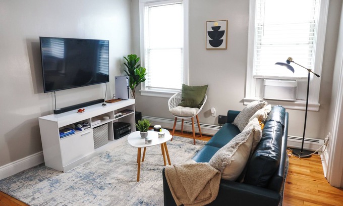 Greenville Apartment | Jersey City Gem, Easy Access to NYC