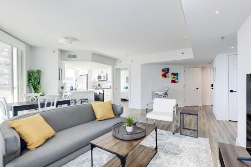 Crystal City Apartment | Jetsetter's 2BR Hub Between DC & Airport