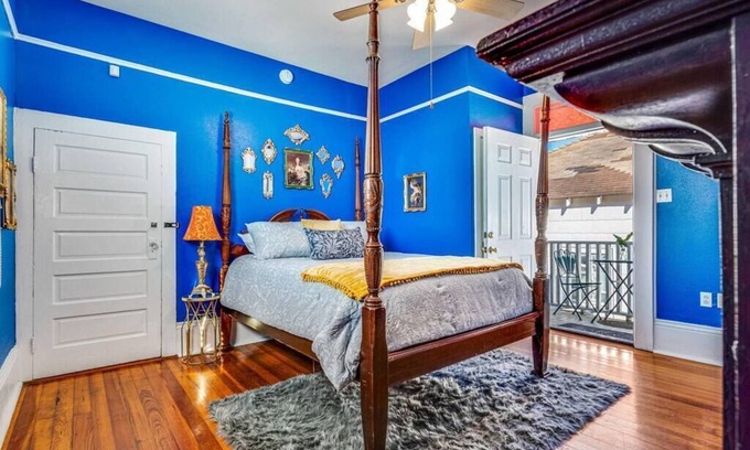 New Orleans Apartment | Jewel Box of the South in the heart of Mid-City