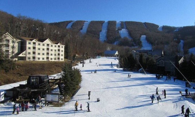 Hancock Condo | Jiminy Peak 2 Bedroom 2 Bath Deluxe Condo. Wyndham Bentley Brook