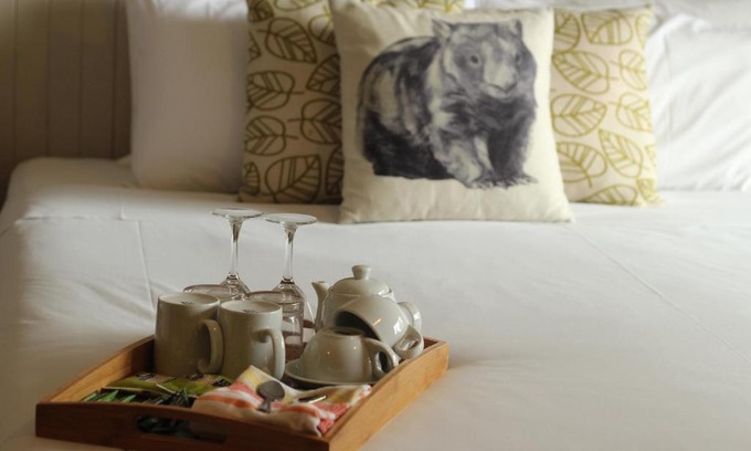 Jindabyne Hotel | Jindy Inn