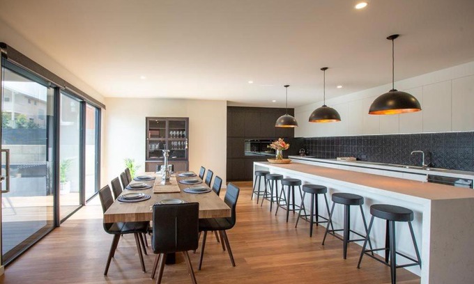 Waterhouse House | Johnnies