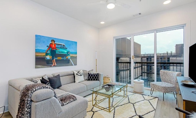 East Nashville Apartment | Jolene on Main 406