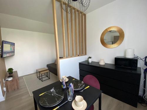 Champigny-sur-Marne Apartment | Joli Studio Lumineux et moderne