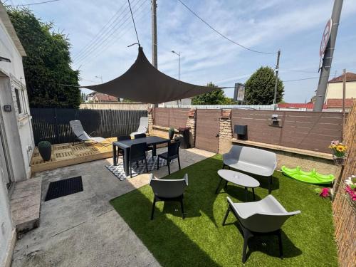 Saint-Andre-les-Vergers House | Jolie maison proche complexe sportif Wifi REMISE MC ARTHUR