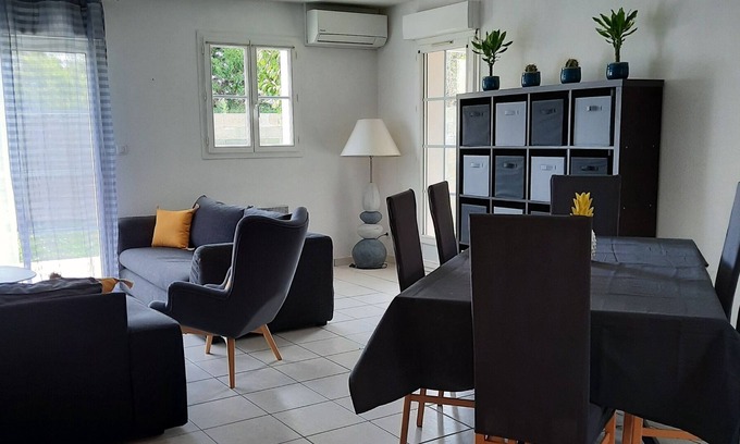 Saint-Xandre House | Jolie Petite Maison