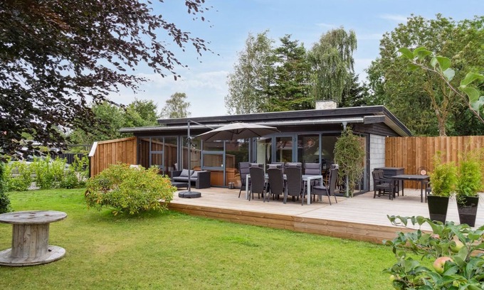 Vibæk Strand House | "Joseline" - 150m from the sea by Interhome