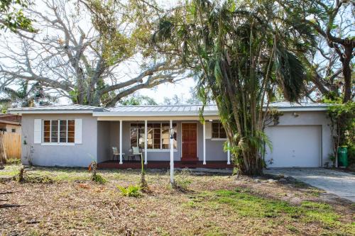 St. Petersburg - Clearwater House | Jungle House