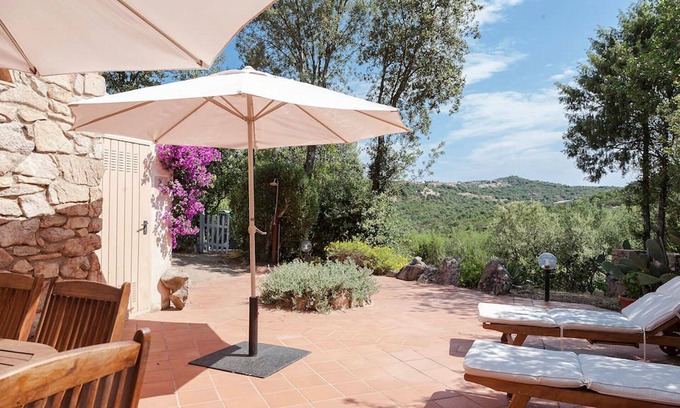 Arzachena Villa | JUNIPER HOUSE IN PORTO CERVO
