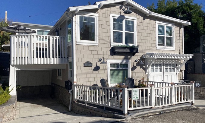 Laguna Niguel Bed & Breakfast | JUST 3 BLOCKS FROM BEACH