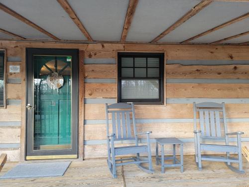 Dandridge House | Just Breathe