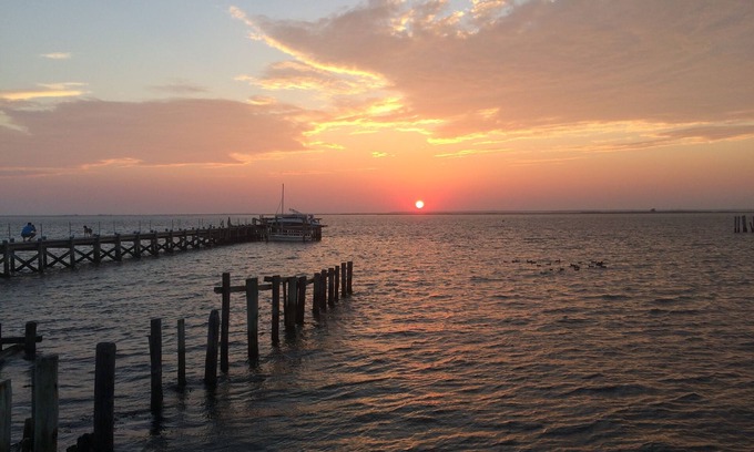 Holgate House | JUST REDUCED FOR THE MONTH OF JUNE! HOLGATE Beach House - 5 BR's -sleeps 12