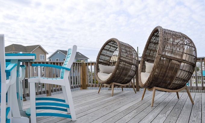 Surf City House | Just Sandy | Partial Views + Just Across from the Beach!