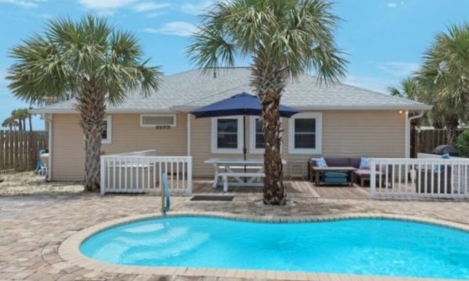 Villa Primera House | Just steps to the Gulf of Mexico!