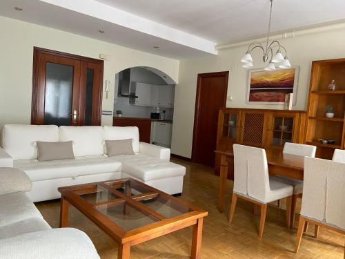 Hondarribia Apartment | KAIOA .Incluye parking privado.