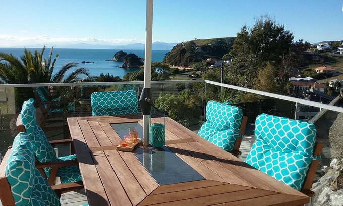 Kaiteriteri House | Kaiteriteri Beach Holiday Home, Elevated Sea Views and Mountain Biking Trails