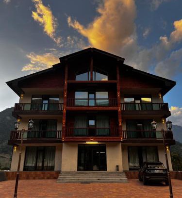 Bagvdanari Hotel | Kakhri Resort