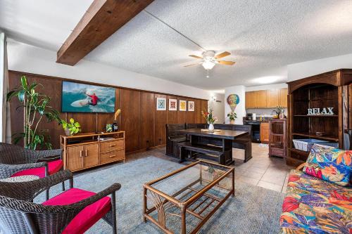 Historic Kailua Village House | Kalani Kai#109